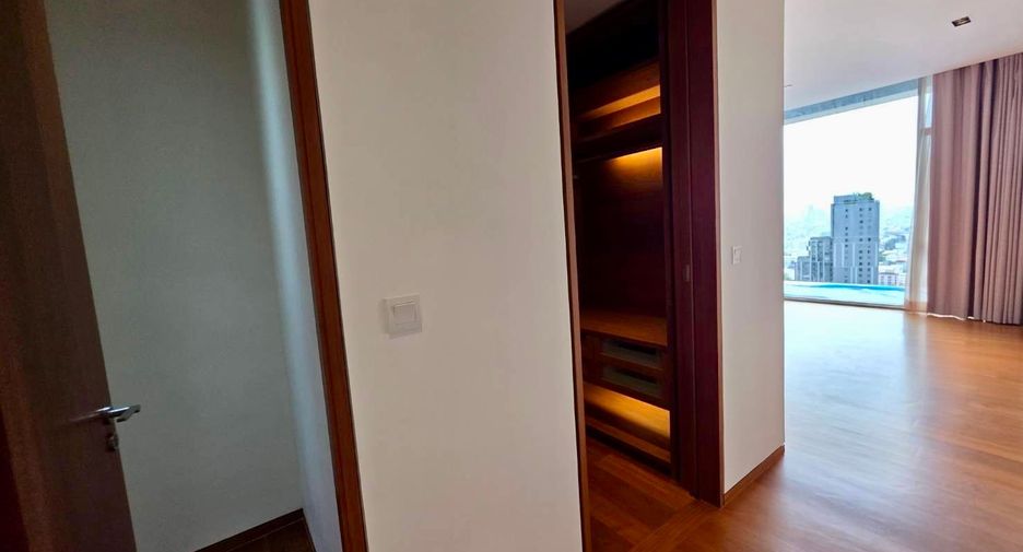 Condo en venta de 2 habitaciones en Sathon, Bangkok