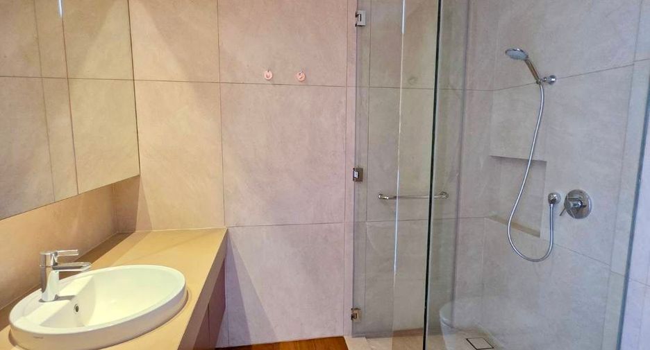 Condo en venta de 2 habitaciones en Sathon, Bangkok