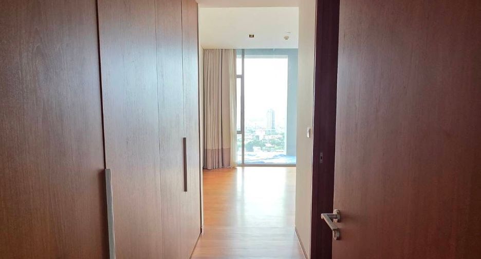 Condo en venta de 2 habitaciones en Sathon, Bangkok