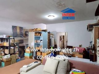 For sale 5 bedrooms townhouse in Wang Thonglang, Bangkok
