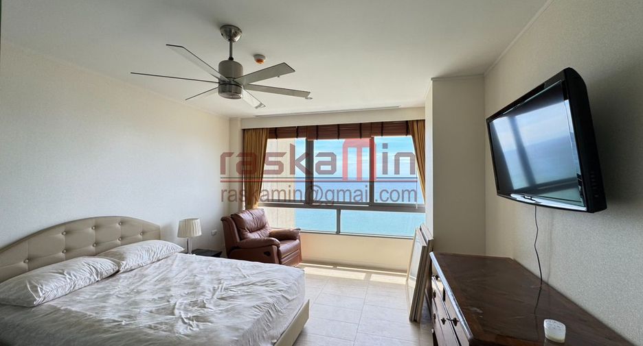 For sale 3 bedrooms condo in Bang Lamung, Chonburi