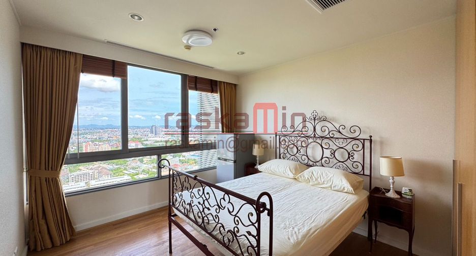 For sale 3 bedrooms condo in Bang Lamung, Chonburi