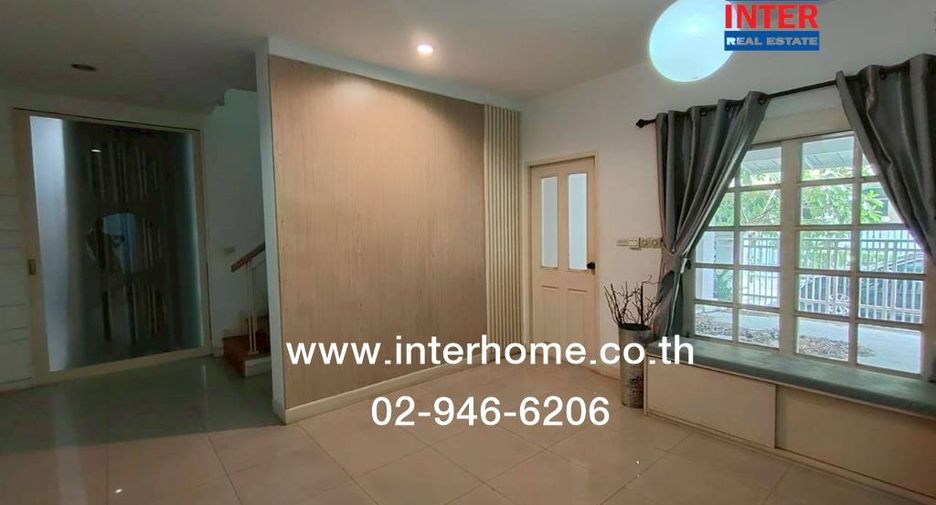 For rent and for sale 4 bedrooms house in Wang Thonglang, Bangkok