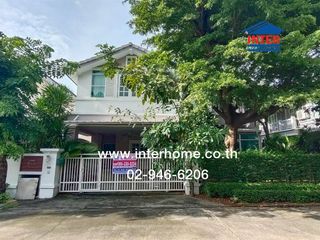 Casa en alquiler y en venta de 4 habitaciones en Wang Thonglang, Bangkok