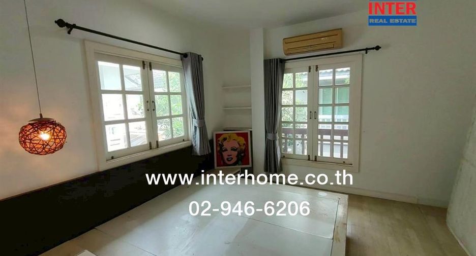 For rent and for sale 4 bedrooms house in Wang Thonglang, Bangkok