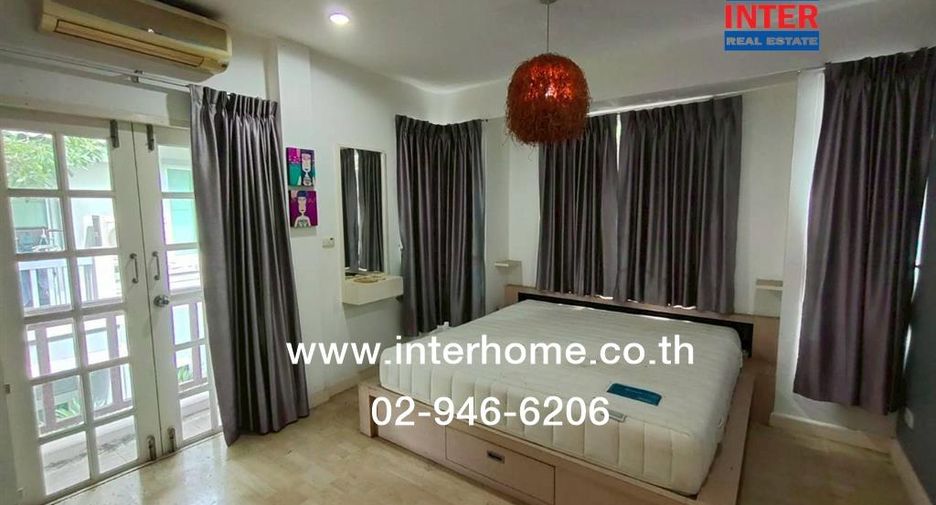For rent and for sale 4 bedrooms house in Wang Thonglang, Bangkok