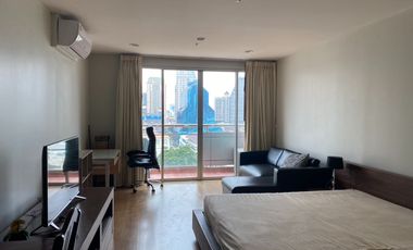 À louer 1 chambre condo à Bang Rak, Bangkok