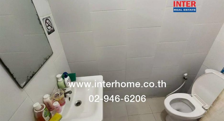 For sale 1 bed retail Space in Khlong Sam Wa, Bangkok