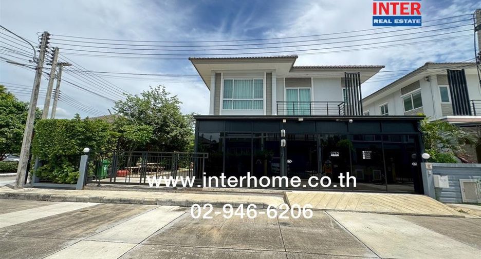 For sale 3 bedrooms house in Mueang Pathum Thani, Pathum Thani