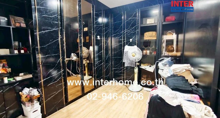 Haus zum Kauf mit 4 Zimmer in Phra Pradaeng, Samut Prakan