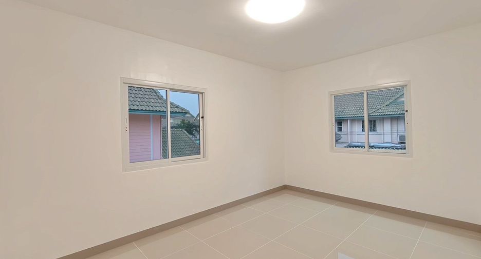 Haus zum Kauf mit 4 Zimmer in Bang Bua Thong, Nonthaburi