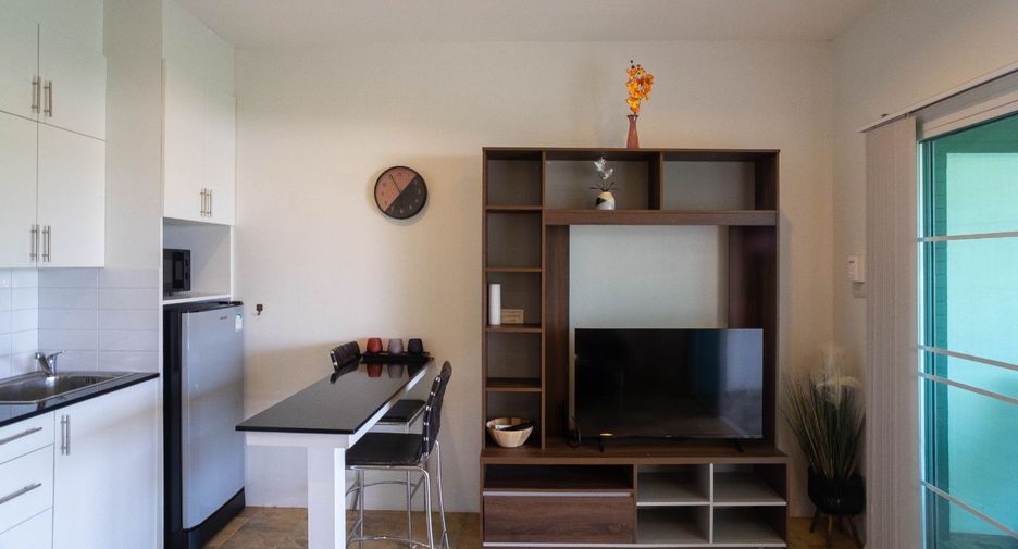 For sale 1 bed condo in Klaeng, Rayong