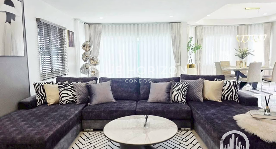 Casa en venta de 4 habitaciones en Bang Lamung, Chonburi