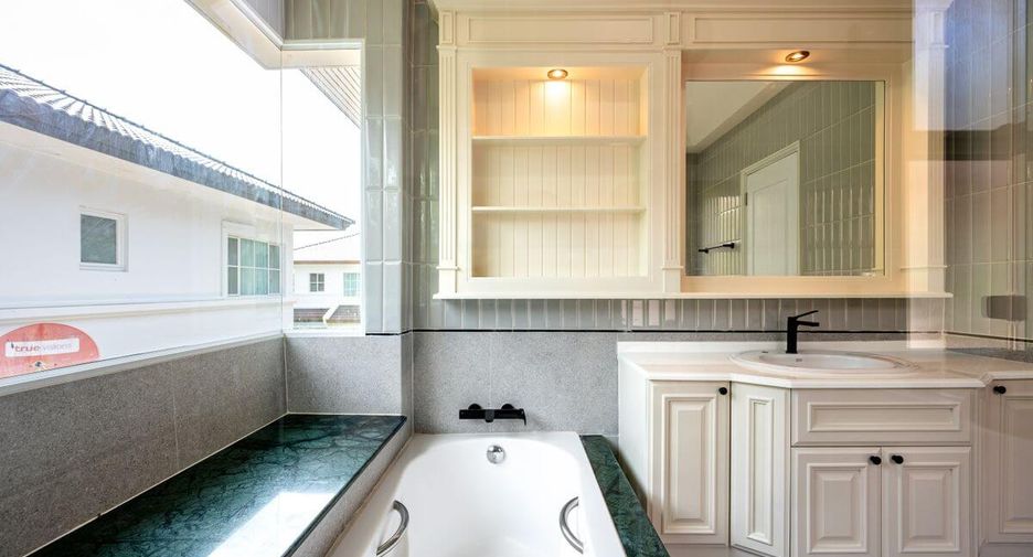 Haus zum Kauf mit 3 Zimmer in Prawet, Bangkok