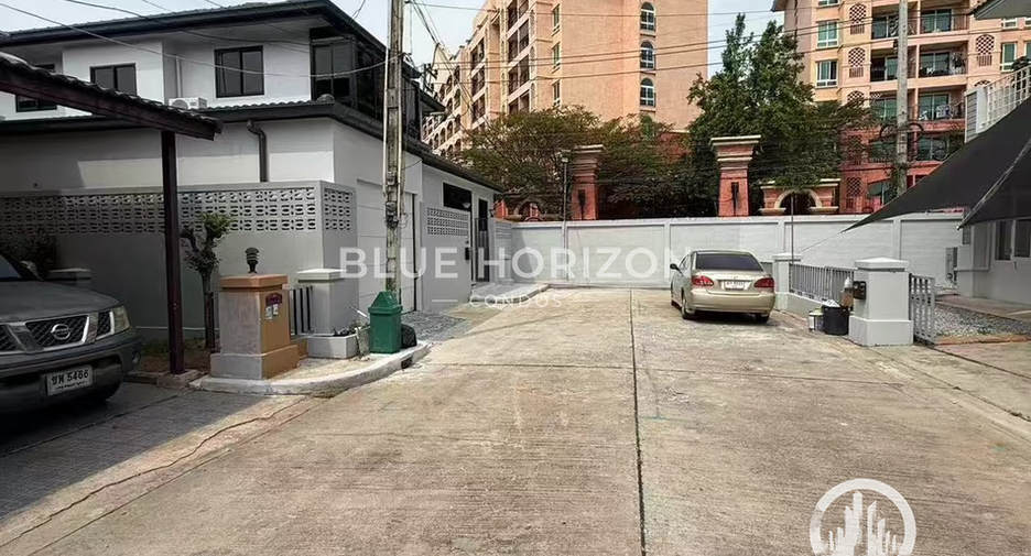 À louer et à vendre 2 chambres maison à Bang Lamung, Chonburi