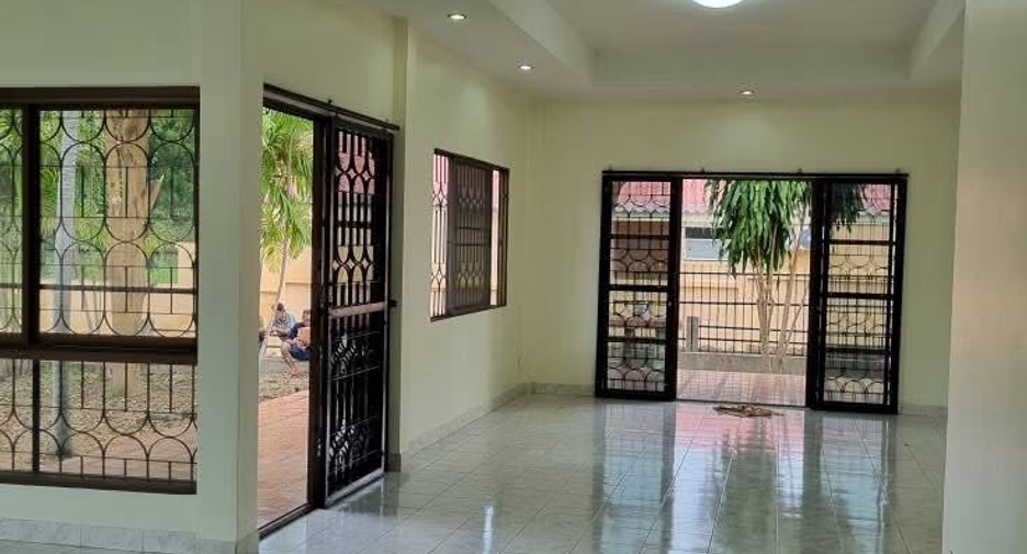 À vendre 2 chambres maison à Bang Lamung, Chonburi