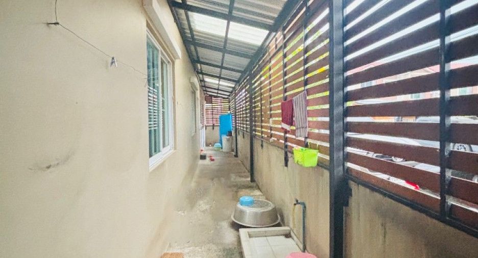 For sale 2 bedrooms townhouse in Bang Bo, Samut Prakan