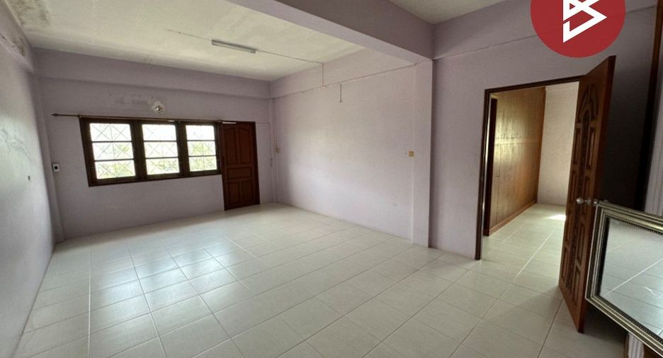 Local comercial en venta de 5 habitaciones en Makham, Chanthaburi