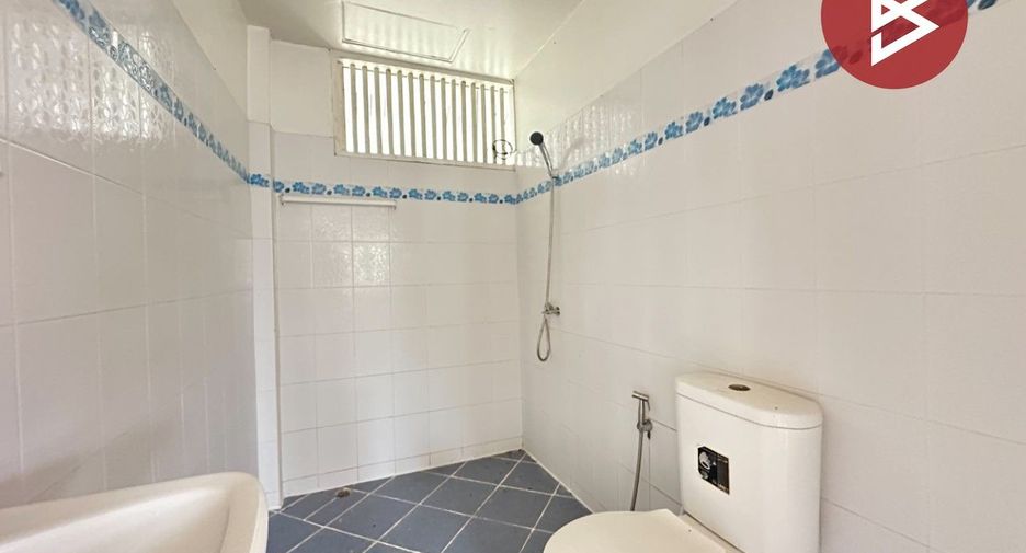 For sale スタジオ house in Mueang Suphanburi, Suphan Buri