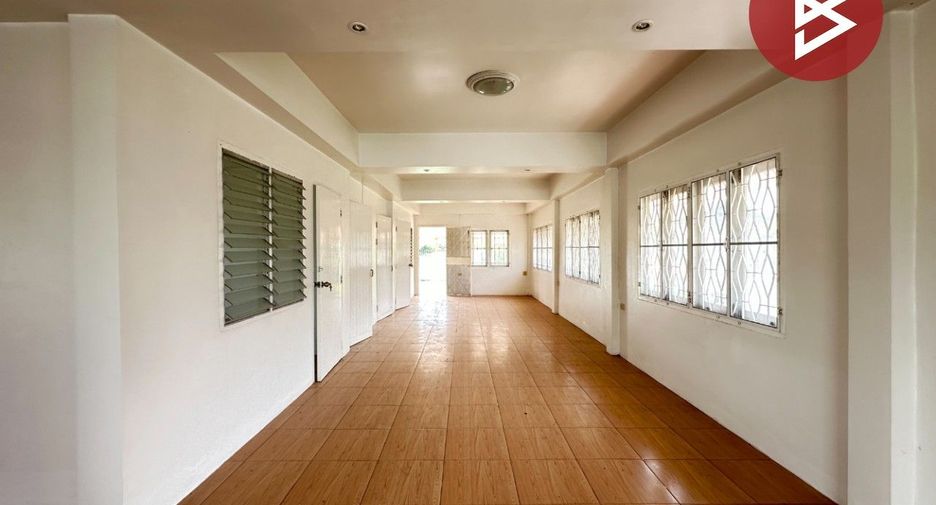 For sale スタジオ house in Mueang Suphanburi, Suphan Buri