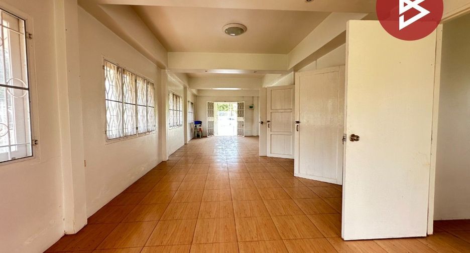 For sale スタジオ house in Mueang Suphanburi, Suphan Buri