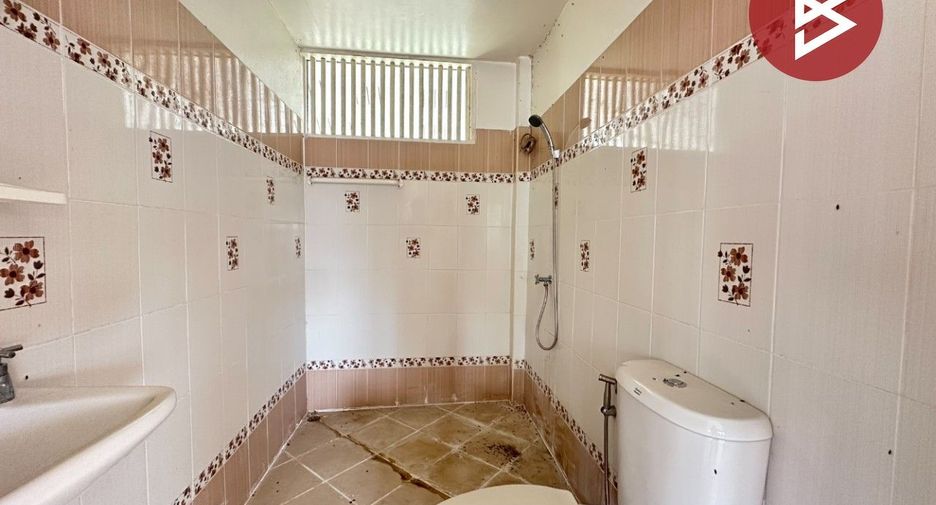 For sale スタジオ house in Mueang Suphanburi, Suphan Buri