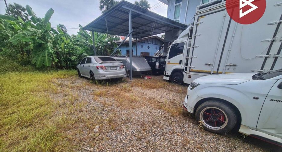 Haus zum Kauf mit Studio in Mueang Ratchaburi, Ratchaburi