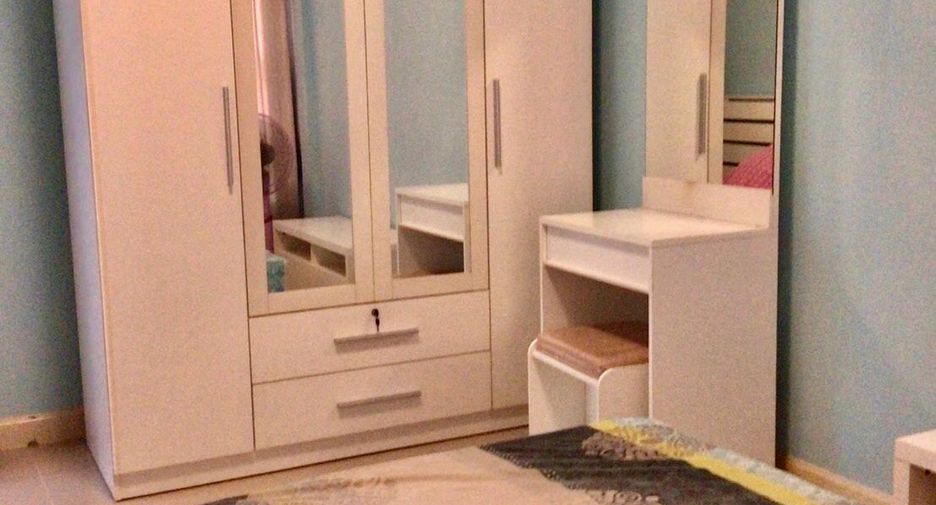 For sale 2 bedrooms townhouse in Si Maha Phot, Prachin Buri