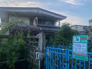 出售 5 卧室 独立屋 在 Mueang Samut Prakan, Samut Prakan