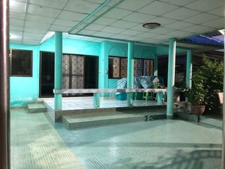 出售 42 卧室 独立屋 在 Mueang Samut Prakan, Samut Prakan