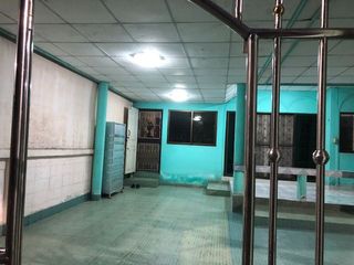 出售 42 卧室 独立屋 在 Mueang Samut Prakan, Samut Prakan