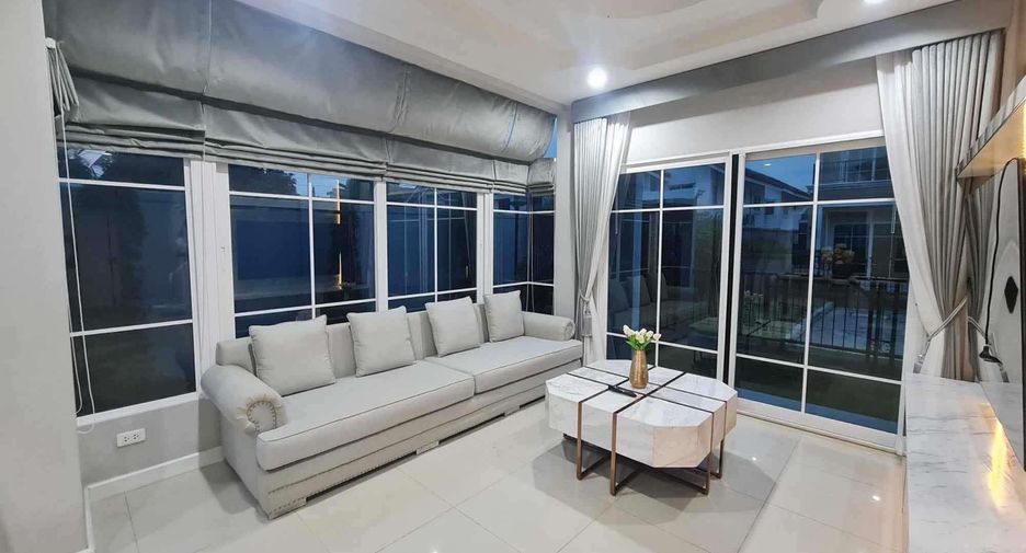 Haus zur Miete mit 4 Zimmer in Bang Khen, Bangkok