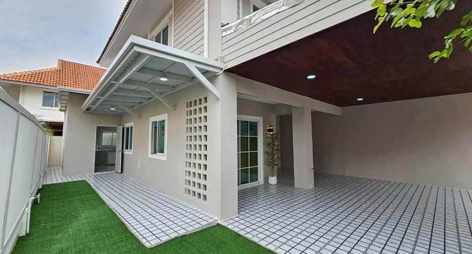 For sale 4 bedrooms house in Bang Bua Thong, Nonthaburi