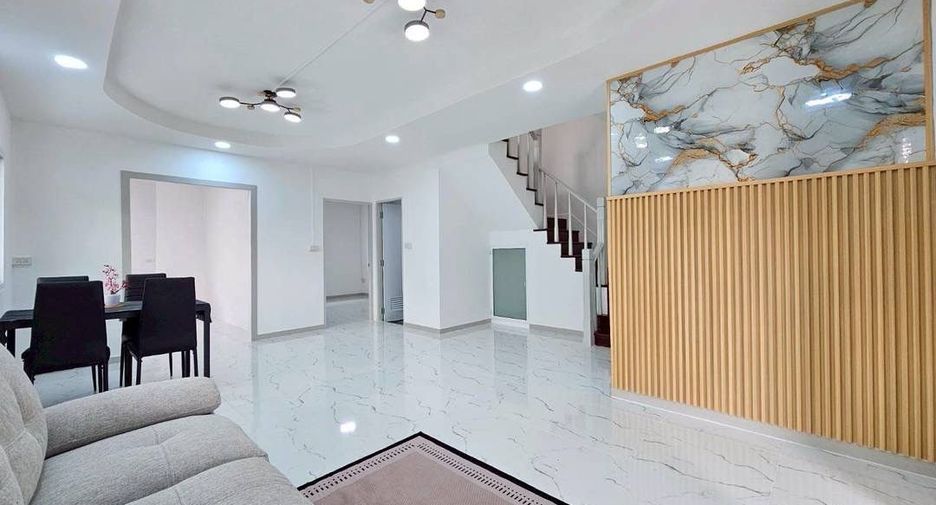 For sale 4 bedrooms house in Bang Bua Thong, Nonthaburi