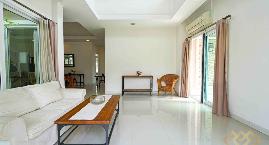 À vendre 3 chambres maison à Bang Lamung, Chonburi