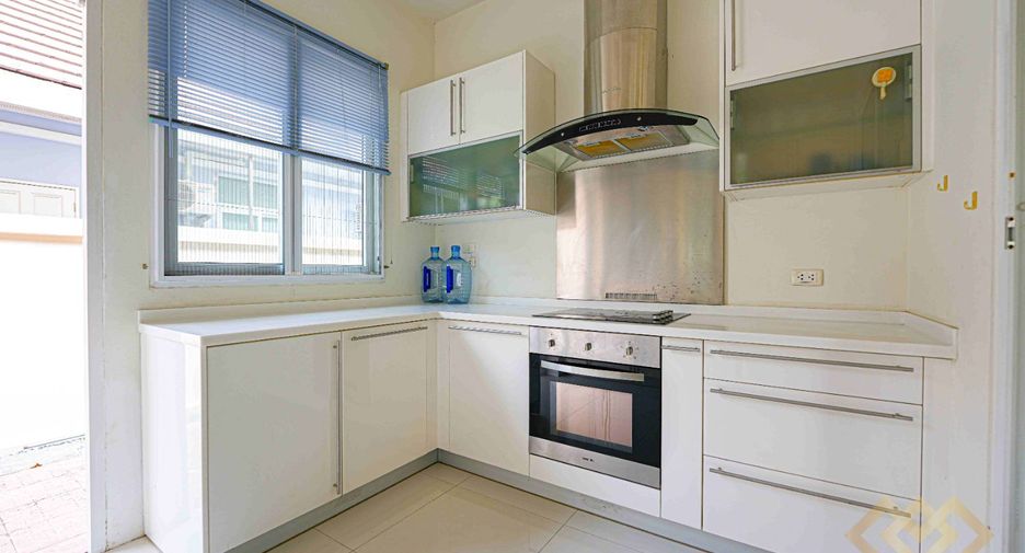 À vendre 3 chambres maison à Bang Lamung, Chonburi