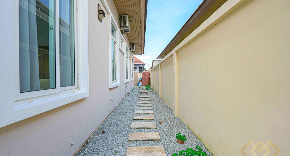 À vendre 3 chambres maison à Bang Lamung, Chonburi