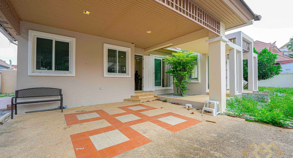 À vendre 3 chambres maison à Bang Lamung, Chonburi