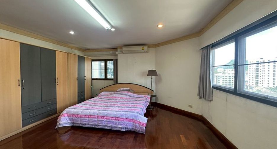 For rent 2 bedrooms condo in Si Racha, Chonburi