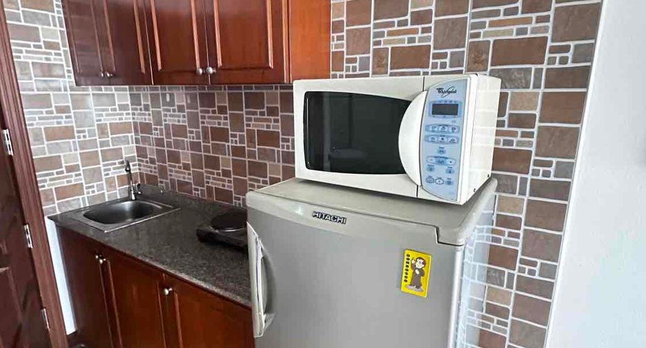 For sale studio condo in Bang Lamung, Chonburi