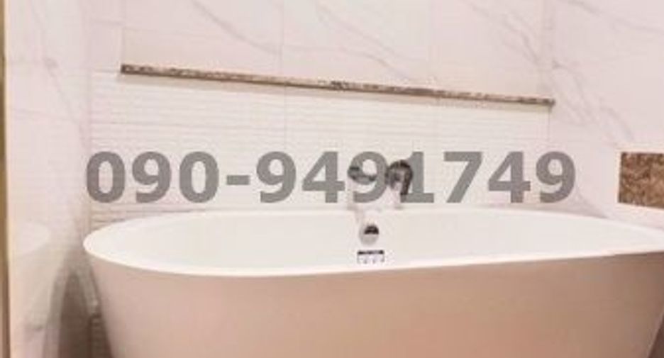For rent 2 bedrooms house in Bang Kapi, Bangkok