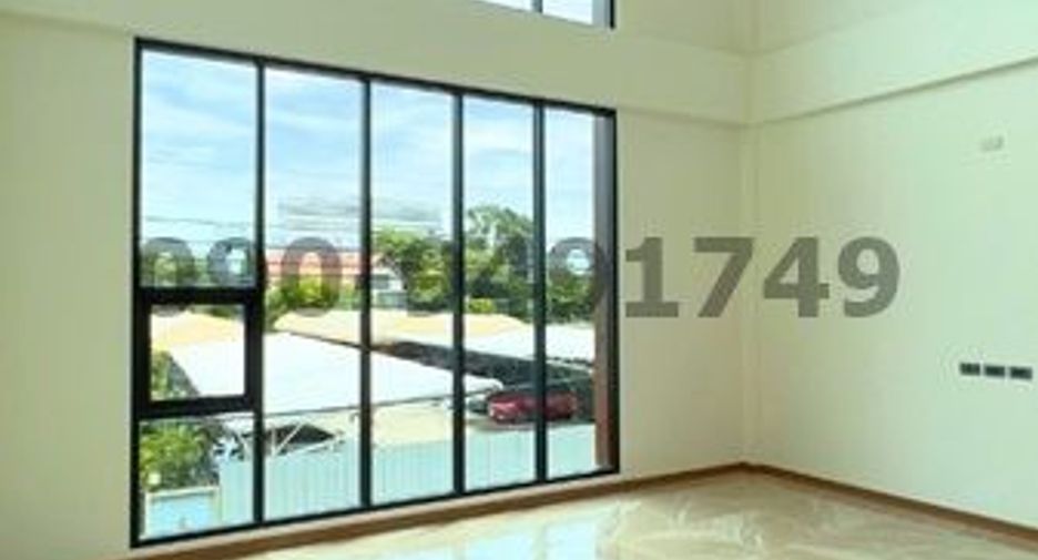 For rent 2 bedrooms house in Bang Kapi, Bangkok