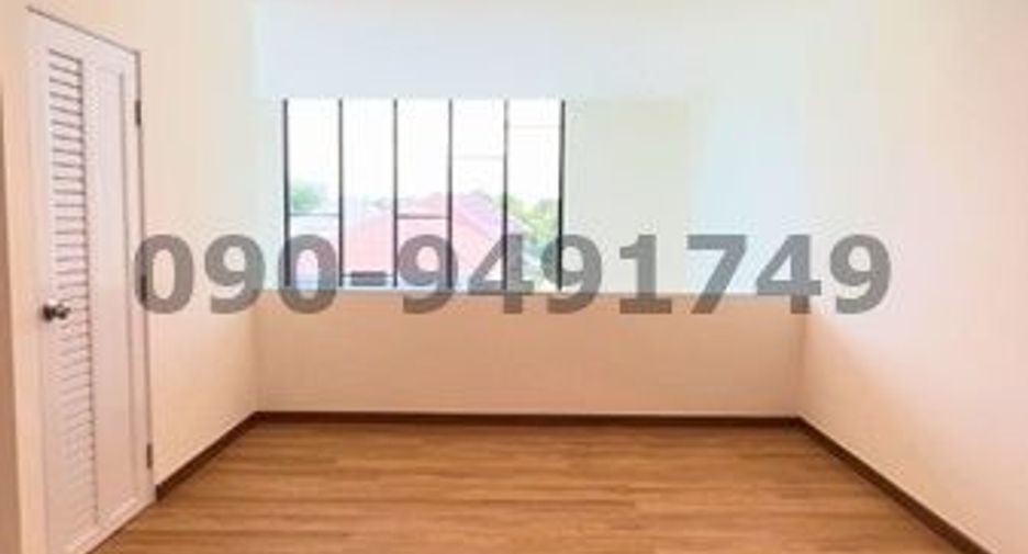 For rent 2 bedrooms house in Bang Kapi, Bangkok