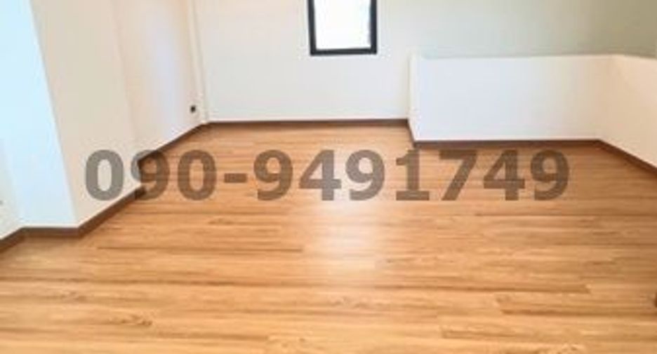 For rent 2 bedrooms house in Bang Kapi, Bangkok
