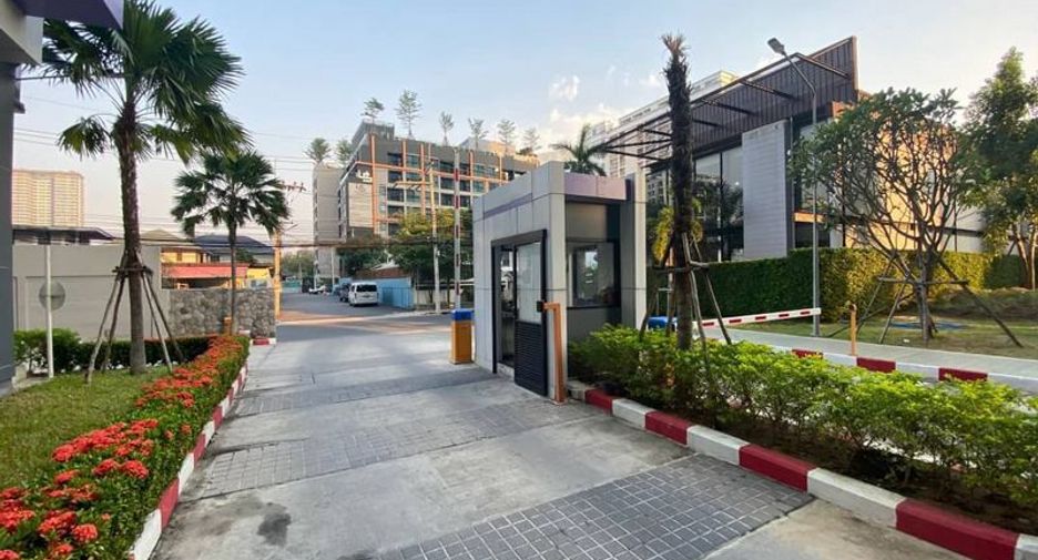 For rent and for sale 1 bed condo in Si Racha, Chonburi
