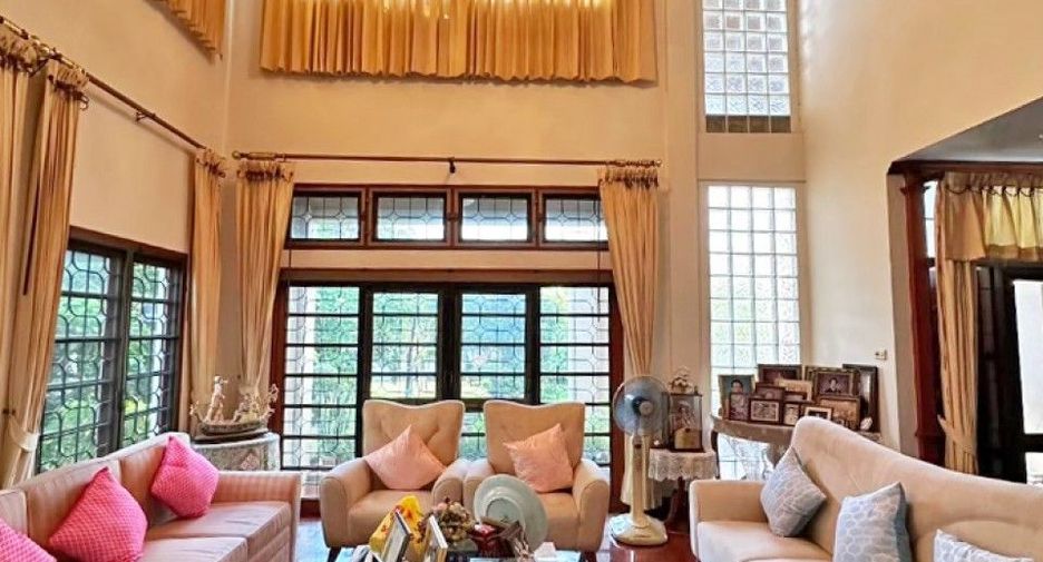 À vendre 7 chambres maison à Sai Mai, Bangkok