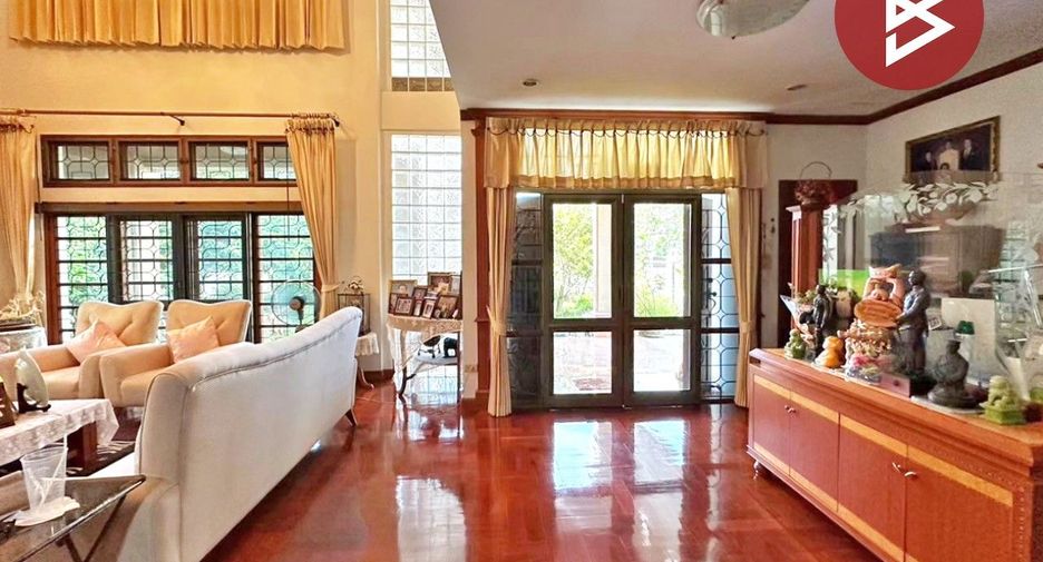 À vendre 7 chambres maison à Sai Mai, Bangkok