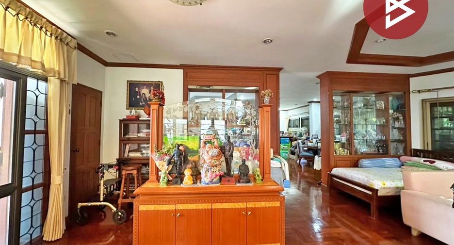 À vendre 7 chambres maison à Sai Mai, Bangkok