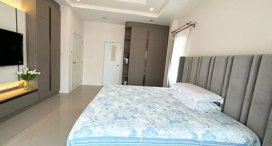 For rent 4 bedrooms house in Sattahip, Chonburi