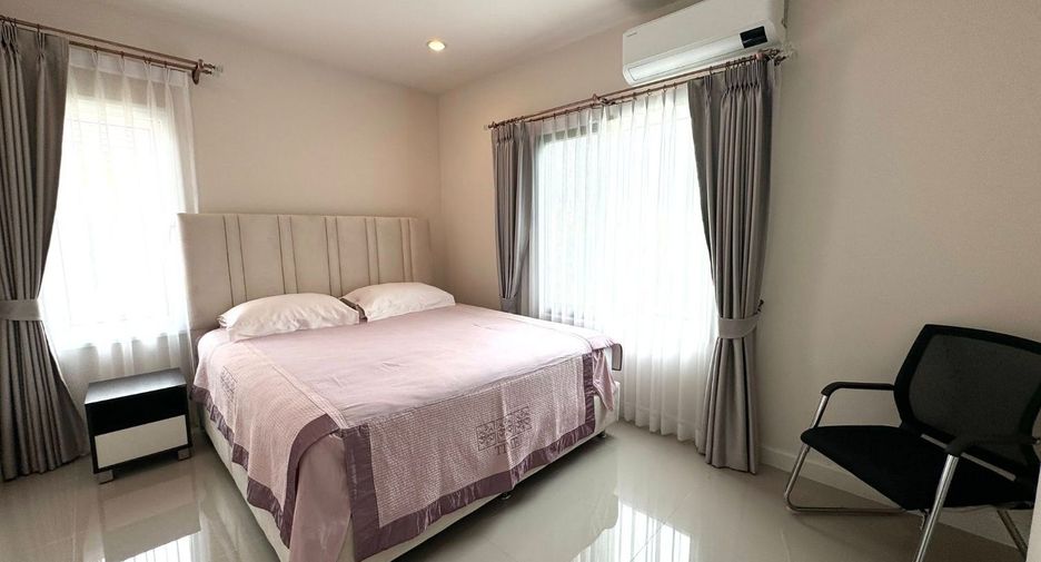 For rent 4 bedrooms house in Sattahip, Chonburi